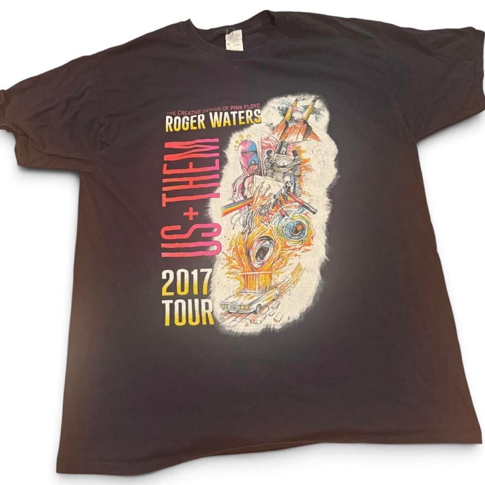 Roger Waters Us + Them 2017 Tour T-Shirt Pink Floyd XL